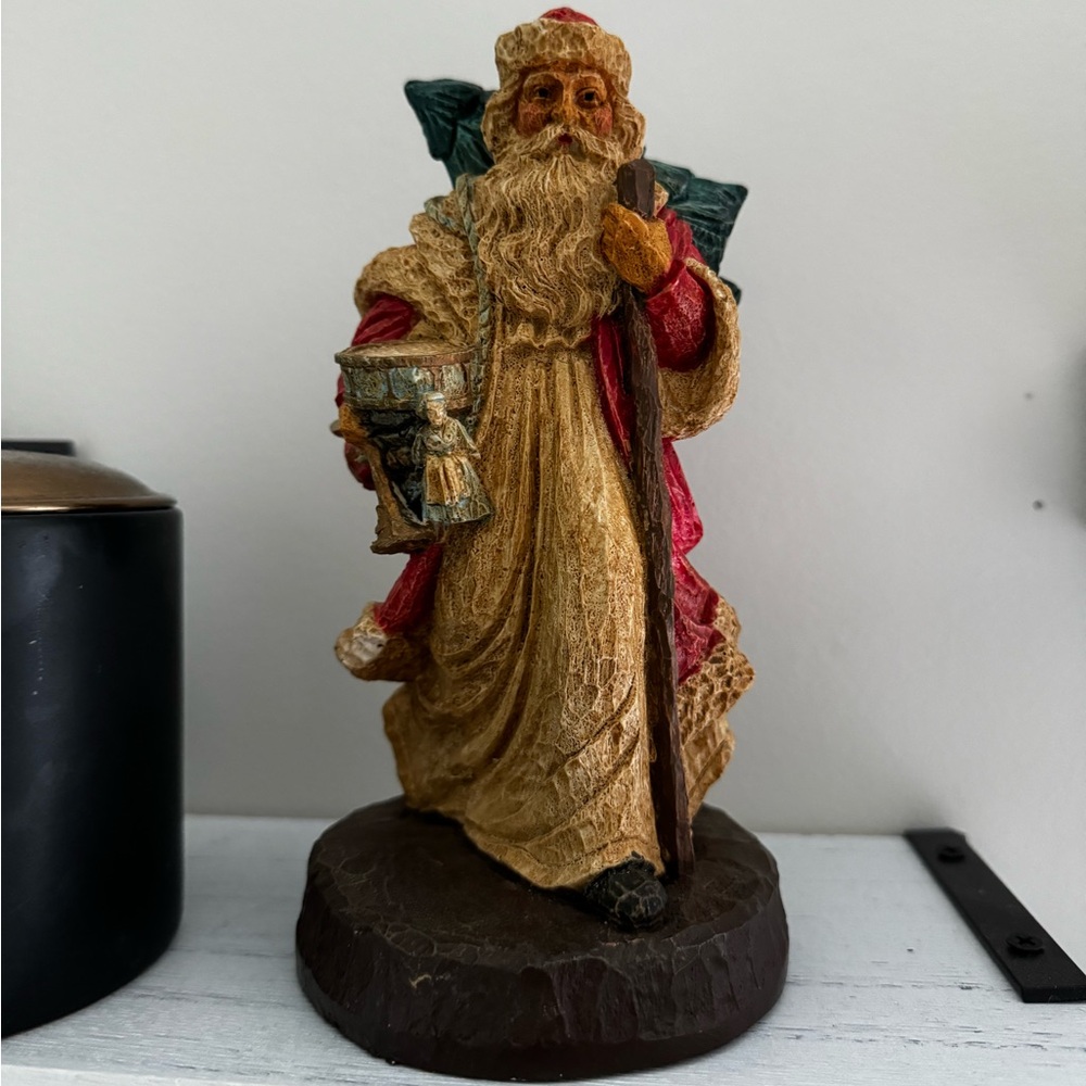 Old World Santa Claus Saint Nick With Toys And Tree 8” Tall